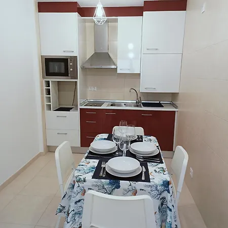 O Pisino De Aguino Daire Couso